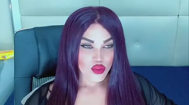 NathaliaCross online show from January 5, 11:55 pm