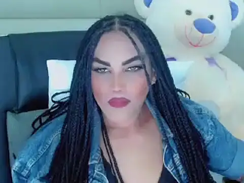 NathaliaCross online show from February 2, 12:30 am