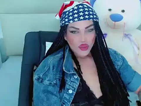 NathaliaCross online show from February 4, 10:24 pm