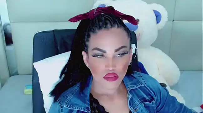 NathaliaCross online show from February 13, 10:44 am