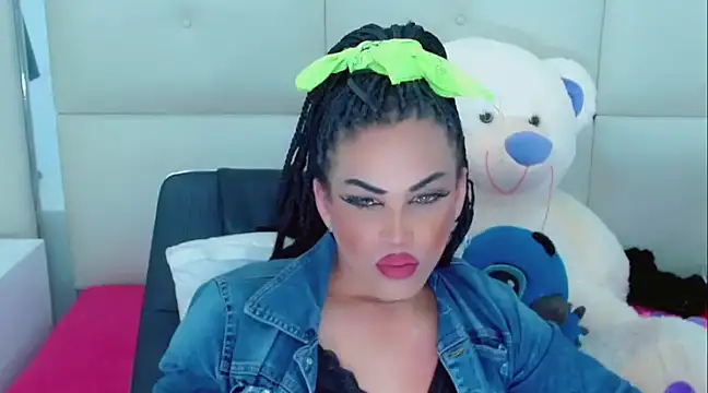 NathaliaCross online show from March 3, 4:58 am