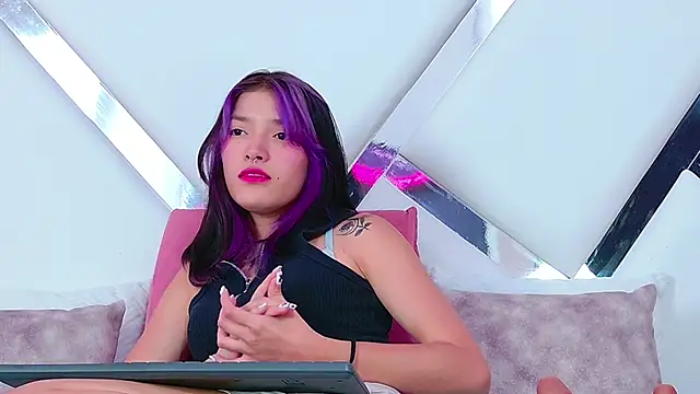 AlliciaKim online show from January 21, 7:17 pm