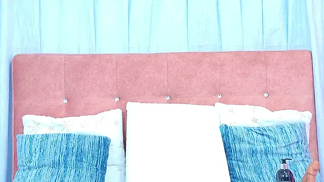 AlliciaKim online show from October 31, 7:26 pm