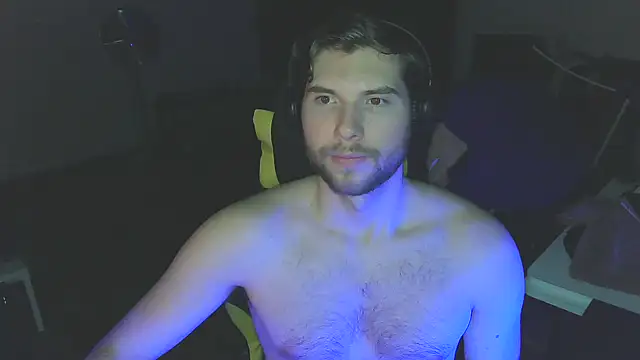 Snapshot of Ironman220 chatting on March 10, 6:56 pm Ironman220 online show from March 10, 6:56 pm