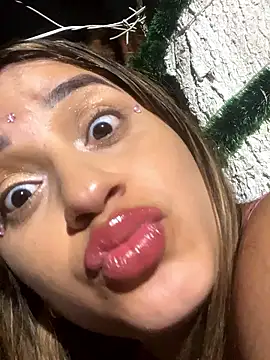 perlita05 online show from January 8, 2:36 am