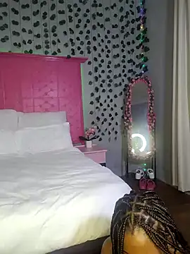 02Boitybaby online show from June 23, 6:39 pm