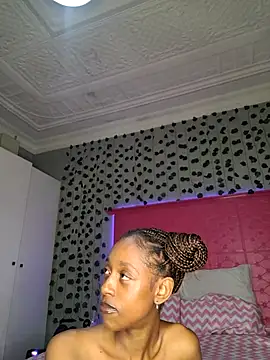 02Boitybaby online show from July 1, 6:40 pm