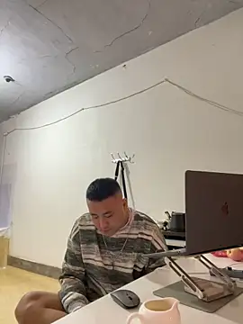 Snapshot of ShaoZian_1 chatting on October 9, 7:28 am ShaoZian 1 online show from October 9, 7:28 am