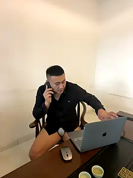 Snapshot of ShaoZian_1 chatting on October 16, 5:52 am ShaoZian 1 online show from October 16, 5:52 am