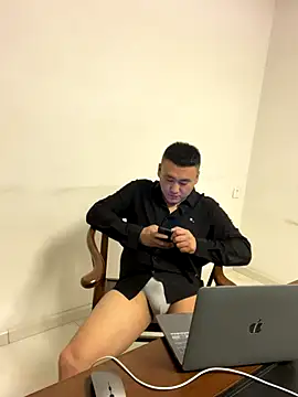 Snapshot of ShaoZian_1 chatting on October 17, 4:53 pm ShaoZian 1 online show from October 17, 4:53 pm