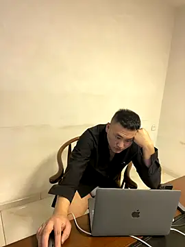 Snapshot of ShaoZian_1 chatting on October 18, 1:56 pm ShaoZian 1 online show from October 18, 1:56 pm