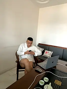 Snapshot of ShaoZian_1 chatting on October 24, 3:47 am ShaoZian 1 online show from October 24, 3:47 am