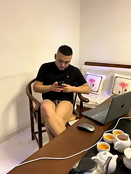 Snapshot of ShaoZian_1 chatting on November 1, 4:31 pm ShaoZian 1 online show from November 1, 4:31 pm