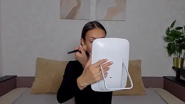 ChloeTeles  online show from January 8, 4:23 am