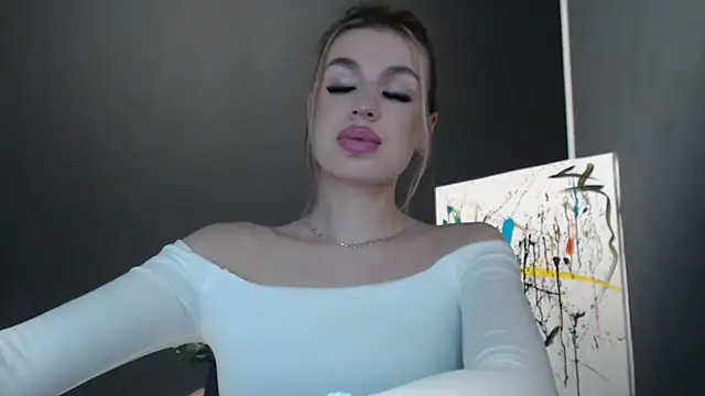 Snapshot of Your_Jessy chatting on September 13, 1:44 pm Your Jessy online show from September 13, 1:44 pm