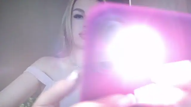 Snapshot of Your_Jessy chatting on September 21, 11:12 am Your Jessy online show from September 21, 11:12 am