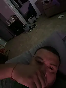 Snapshot of elamante03 chatting on December 23, 1:45 pm elamante03 online show from December 23, 1:45 pm