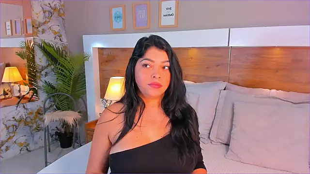 EmaBakker online show from December 16, 11:26 am