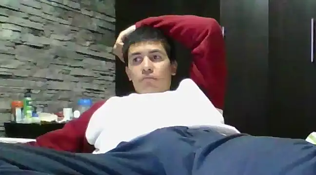 Snapshot of Sexylatin64 chatting on February 3, 11:15 pm Sexylatin64 online show from February 3, 11:15 pm