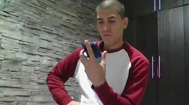 Snapshot of Sexylatin64 chatting on March 4, 1:12 am Sexylatin64 online show from March 4, 1:12 am