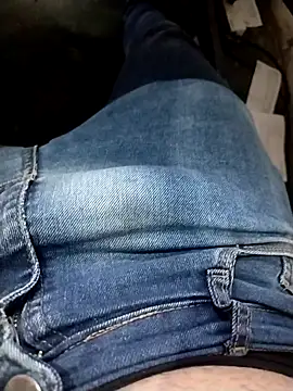 Snapshot of lm279 chatting on September 18, 3:47 pm lm279 online show from September 18, 3:47 pm