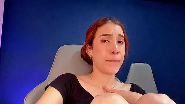 berryxbaby online show from June 12, 1:04 am