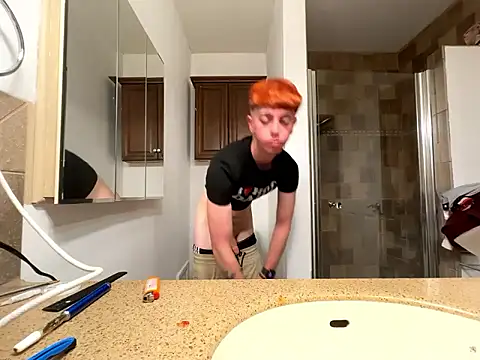 Snapshot of twentywithafelonyy chatting on January 11, 7:46 am twentywithafelonyy online show from January 11, 7:46 am