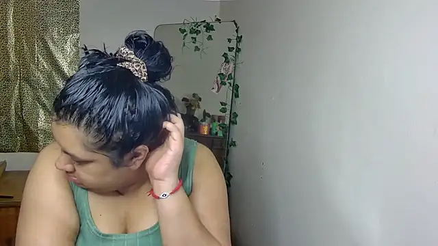 GoddessLorenaTheeSiren online show from September 9, 9:31 am