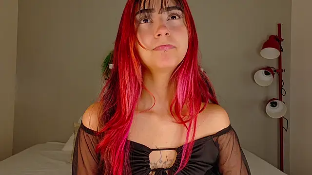 ParisFox  online show from December 4, 7:55 pm