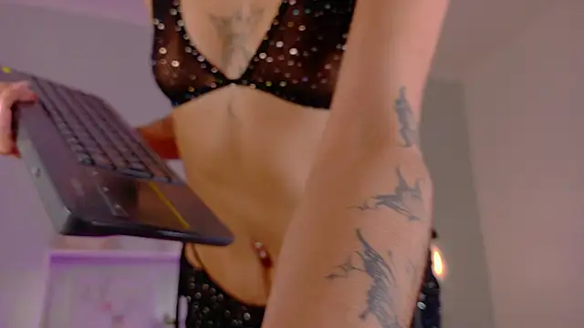 ParisFox  online show from December 19, 1:07 pm