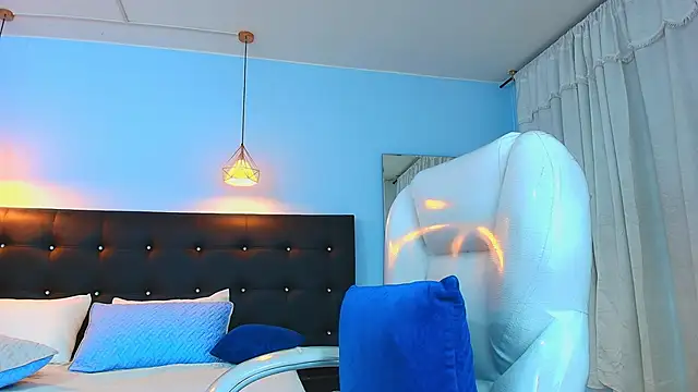 Lobo 17  online show from March 9, 10:08 am