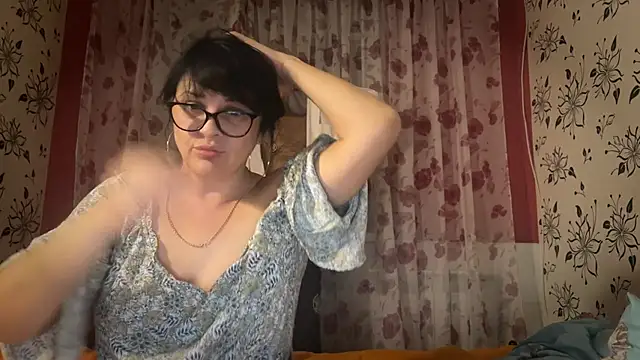 StellarTeam online show from October 15, 9:59 pm