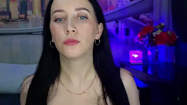 MonikaSweetXXX online show from September 28, 8:36 pm