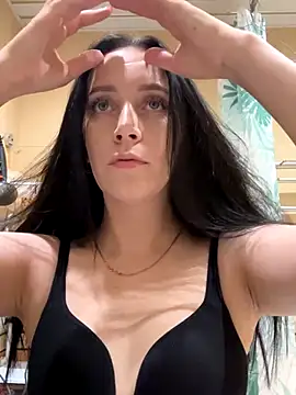 MonikaSweetXXX online show from October 27, 7:51 pm