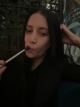 MonikaSweetXXX online show from October 29, 9:27 pm