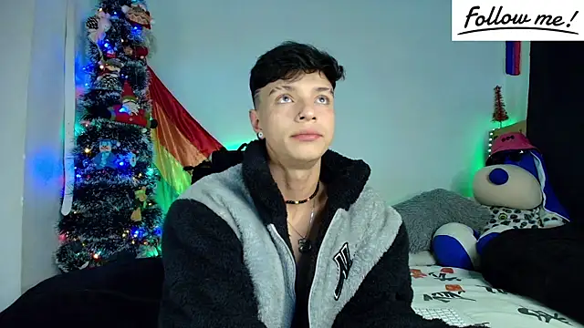 twink sebas  online show from December 16, 6:10 am