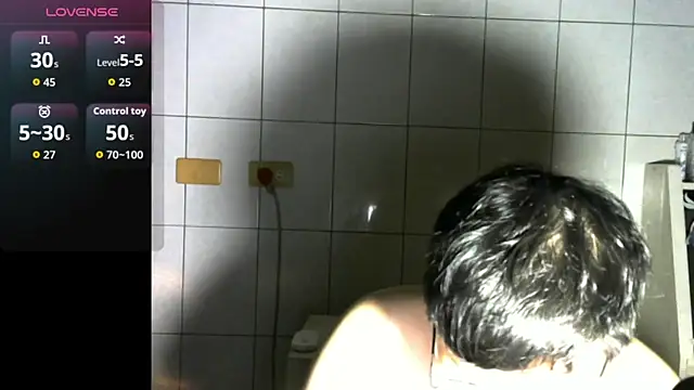 Snapshot of jadick_0000 chatting on November 2, 6:21 pm jadick 0000 online show from November 2, 6:21 pm