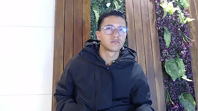 Andy Joy  online show from September 30, 10:53 am