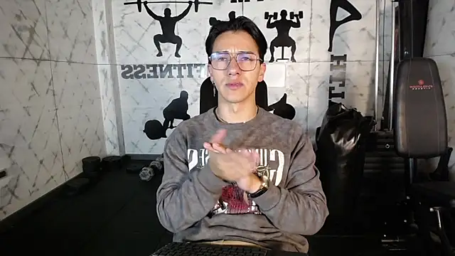 Andy Joy  online show from May 6, 11:37 am