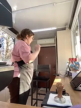 cinnabon  online show from January 28, 12:00 pm