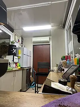 cinnabon  online show from March 12, 6:44 pm