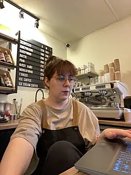 cinnabon  online show from November 8, 8:25 am