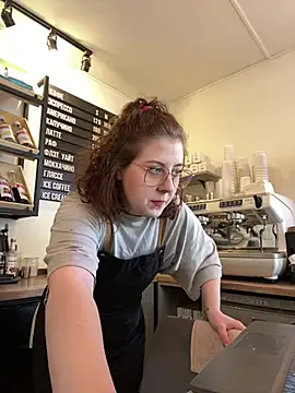 cinnabon  online show from March 29, 9:42 am