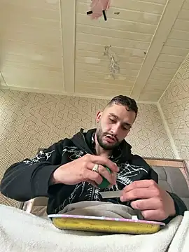 openmind boy online show from March 20, 1:16 pm