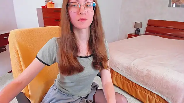 Snapshot of Pantyhose_Mila chatting on April 30, 8:04 pm Pantyhose Mila online show from April 30, 8:04 pm