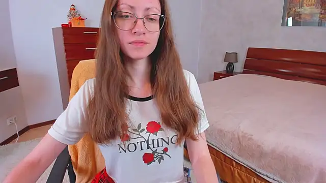 Snapshot of Pantyhose_Mila chatting on May 14, 7:42 pm Pantyhose Mila online show from May 14, 7:42 pm