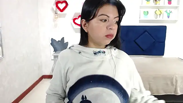 Snapshot of CarolineBrunx chatting on October 4, 3:26 am CarolineBrunx online show from October 4, 3:26 am