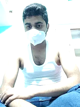 Snapshot of Ishan003 chatting on March 21, 7:35 am Ishan003 online show from March 21, 7:35 am