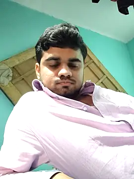 Snapshot of Ishan003 chatting on March 31, 4:46 am Ishan003 online show from March 31, 4:46 am