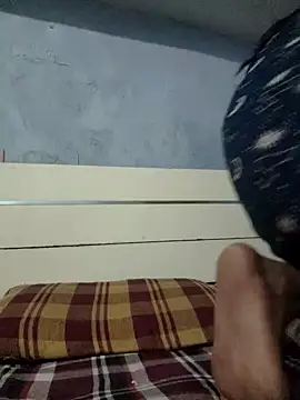 Priya Strip online show from December 7, 4:31 am